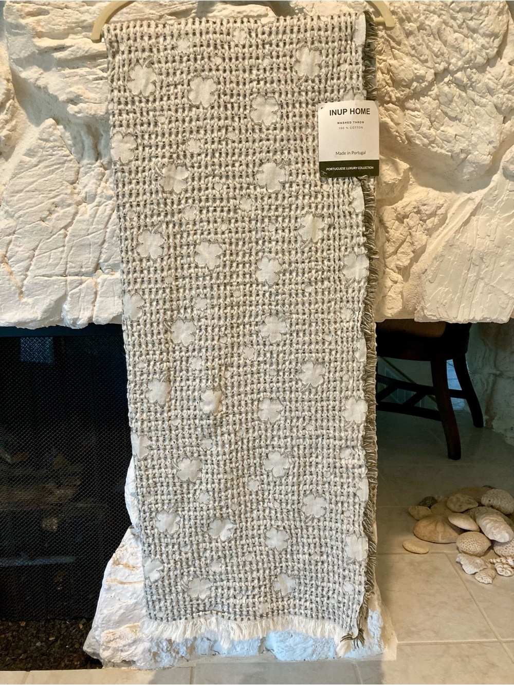 NWT INUP home brand washed throw crafted from 100% cotton with waffle weave
